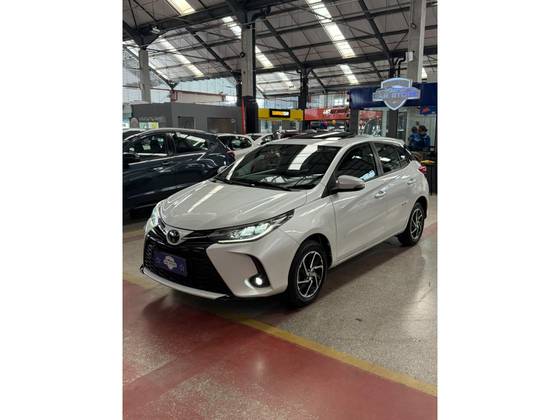 TOYOTA YARIS 1.5 16V FLEX XLS MULTIDRIVE TOYOTA YARIS 1.5 16V FLEX XLS MULTIDRIVE